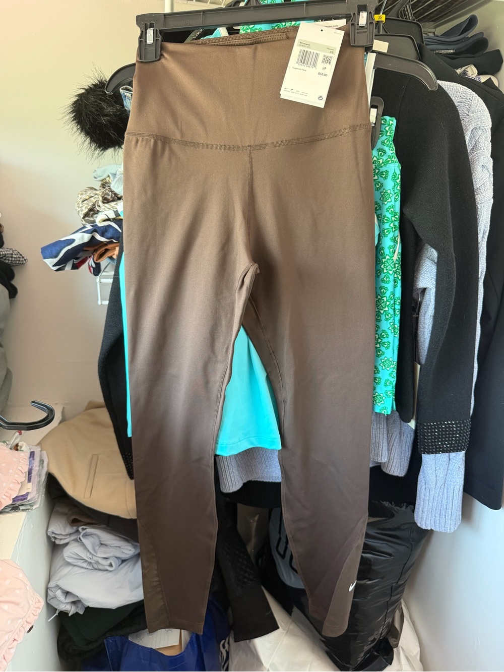 Nike One Tight Fit High-Waist Active Leggings Brown size women’s XS NWT